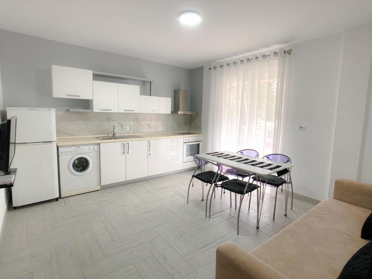 Promo Price September - Home By The Sea 1 Min From The Beach Голем Экстерьер фото